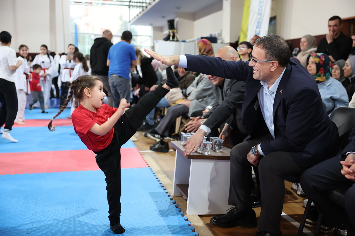 Sporla B�y�yen Nesiller Derince�de Yeti�iyor