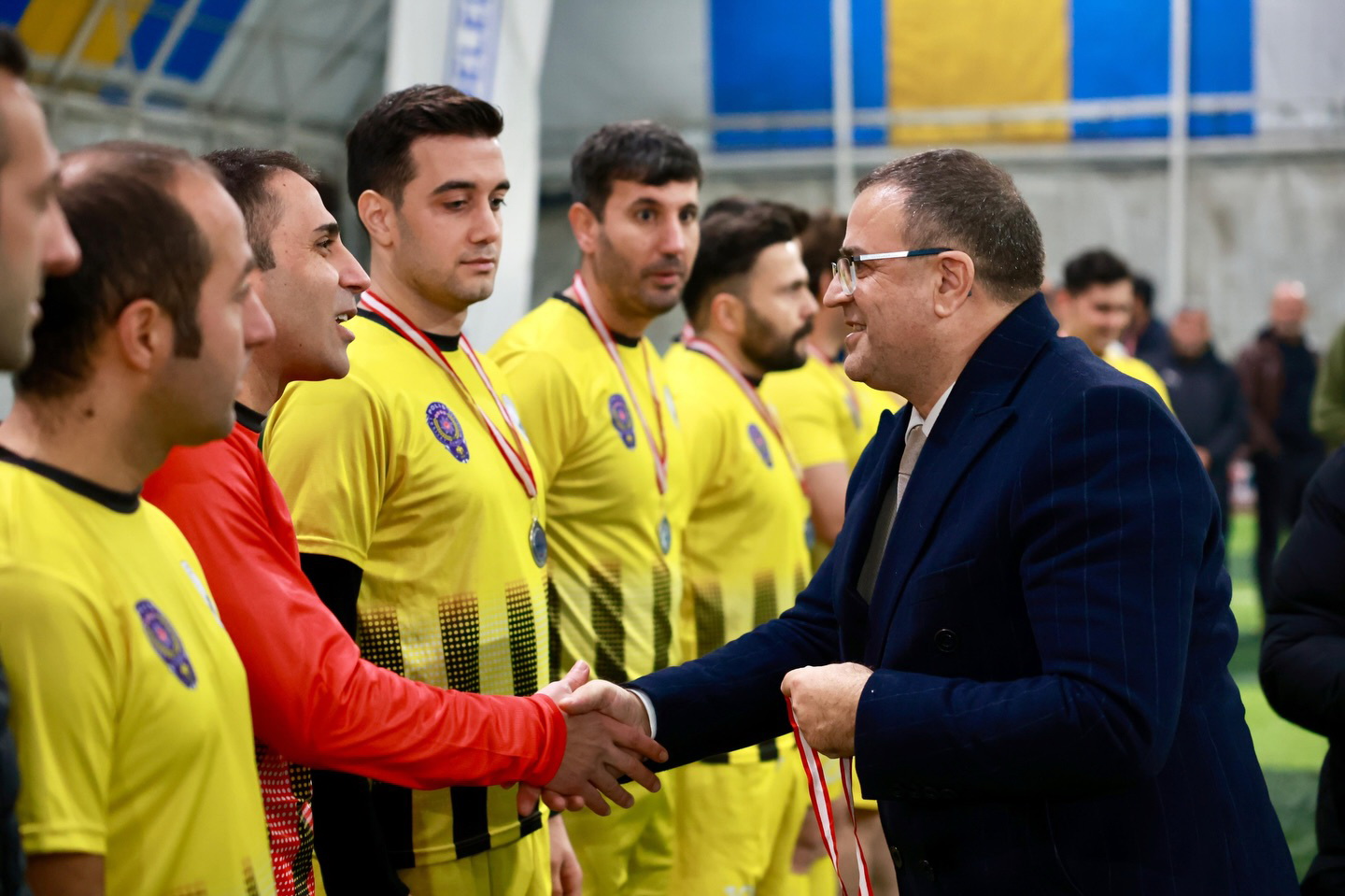 Derince�de �ampiyon Gen�lik ve Spor M�d�rl���