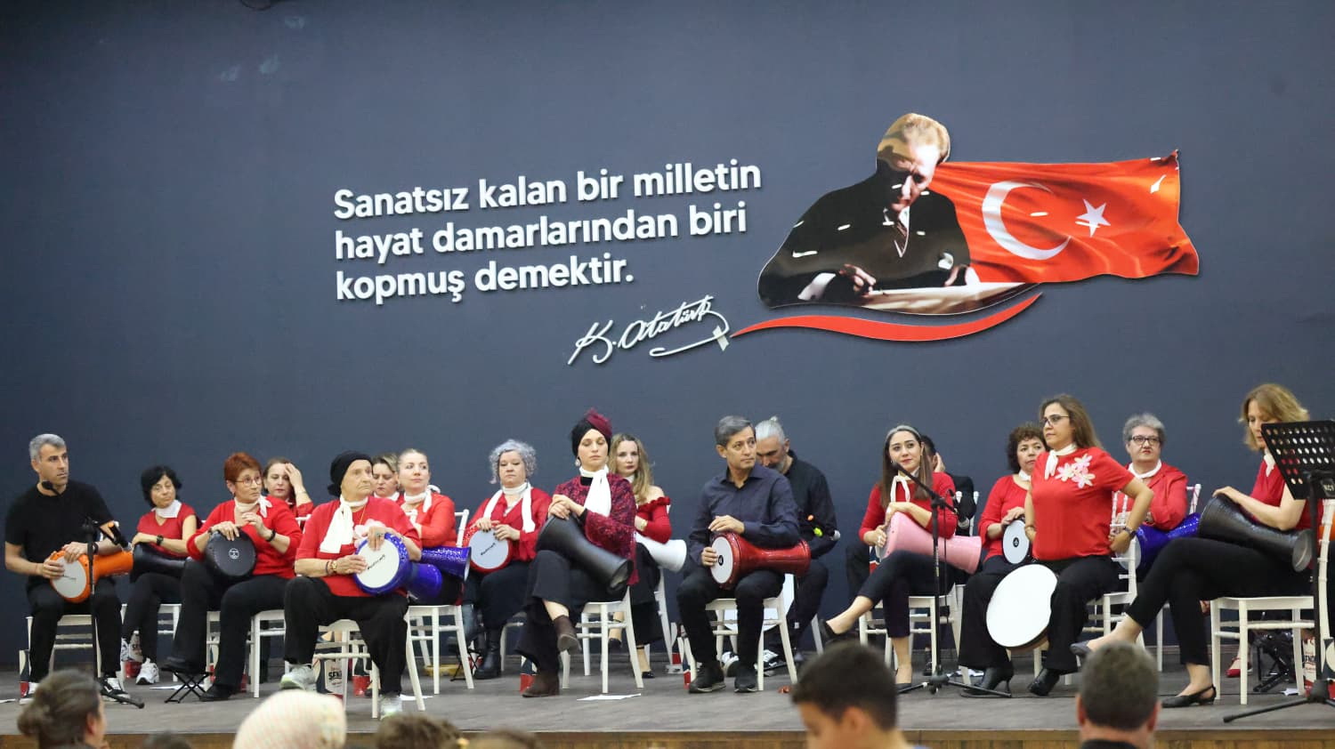 Derince�de Sanat ve M�zik Dolu Gece