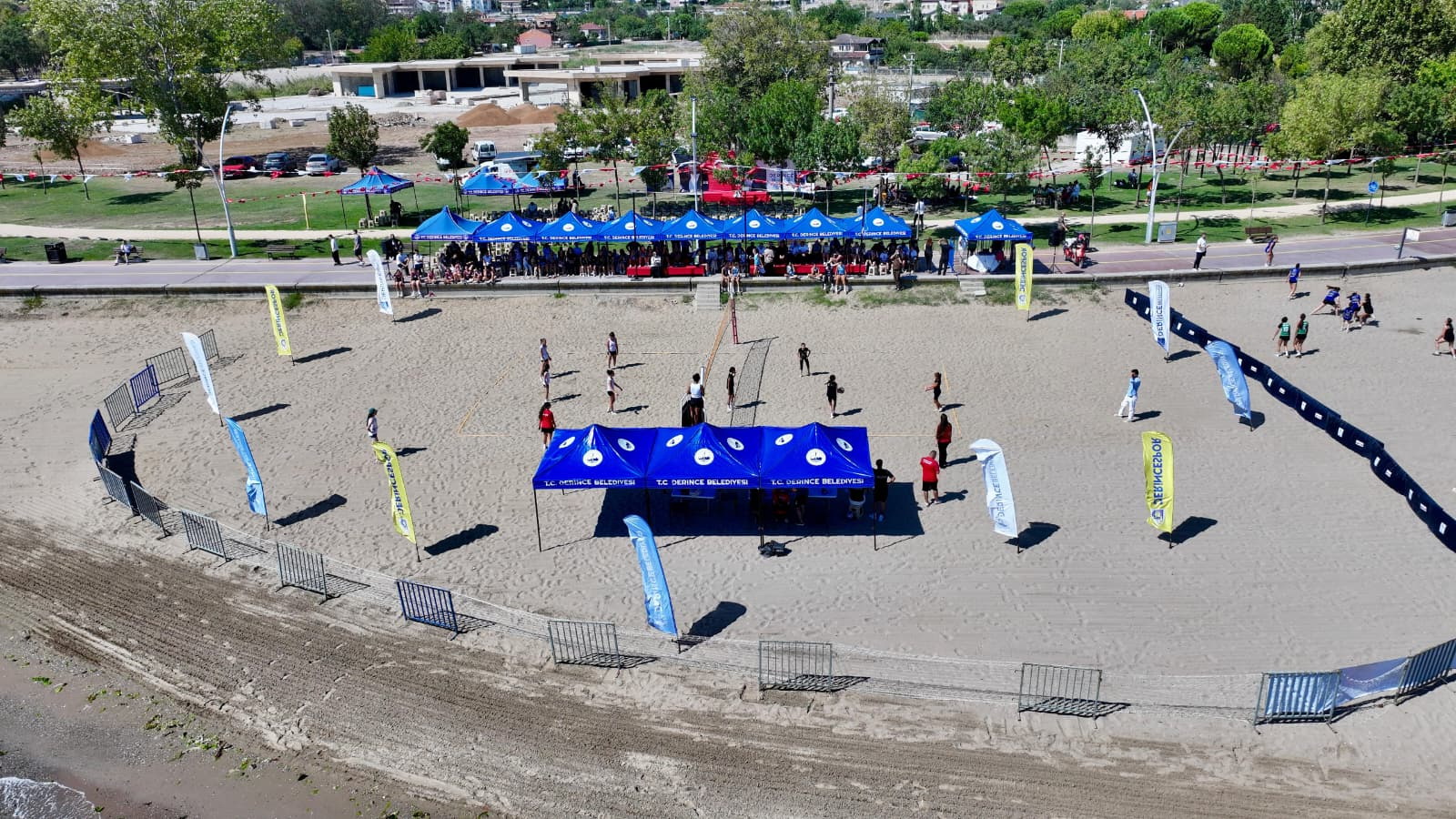 Plaj Voleybolu Heyecan� Ba�lad�
