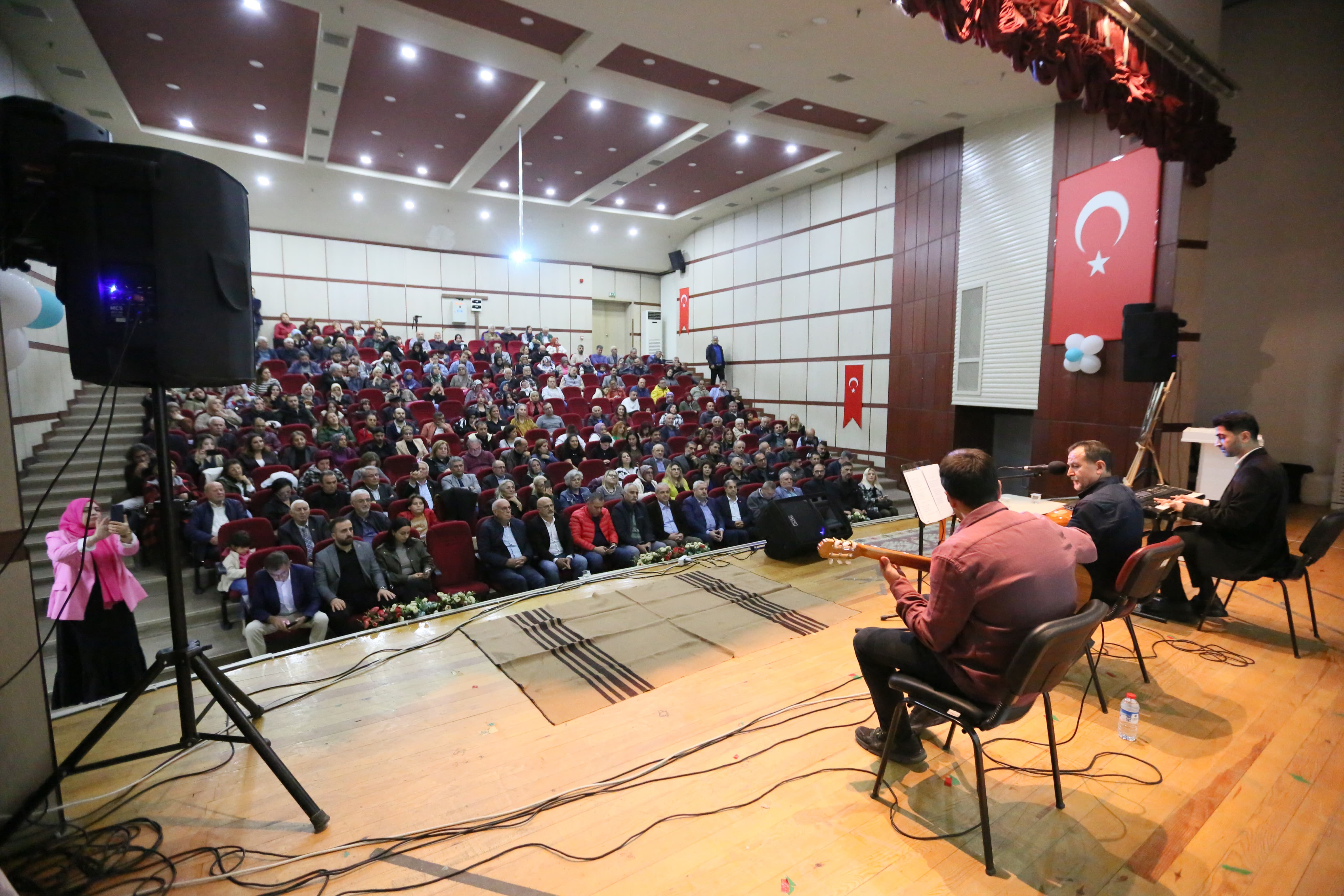 Anadolu Kltr Derincede Yaand