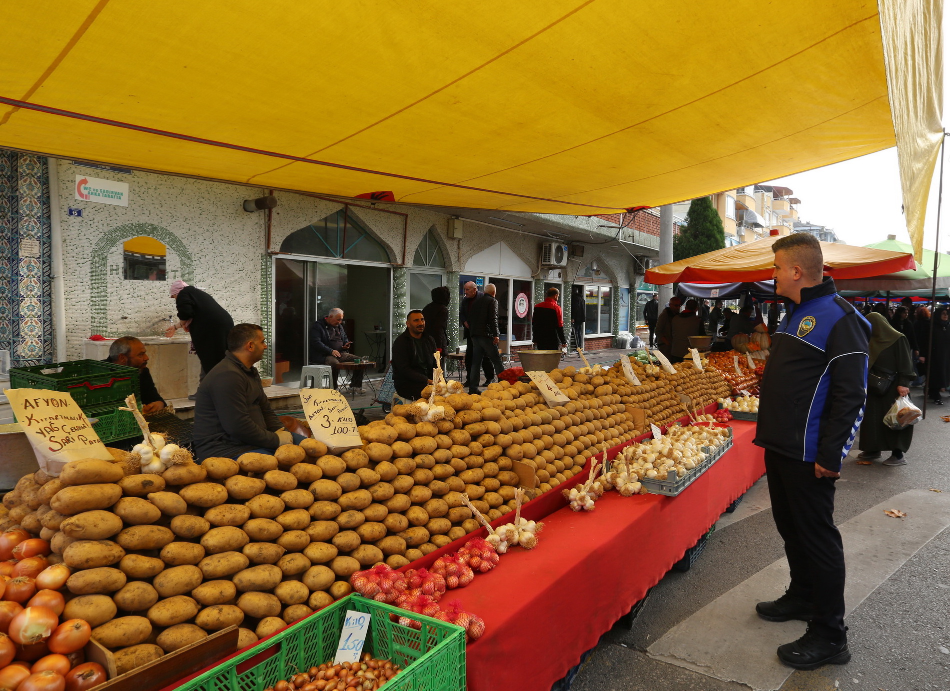 Pazarlarda Denetimler Sryor
