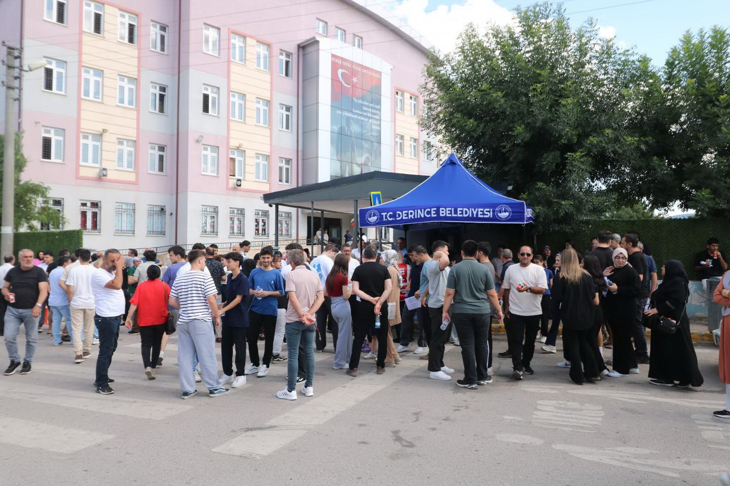 Derince Belediyesi, YKSde de rencilerin Yanndayd