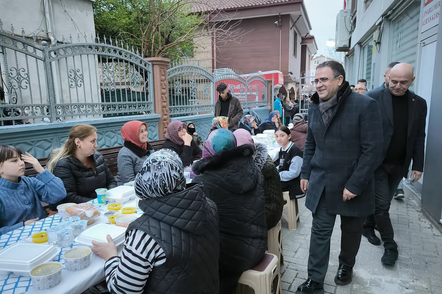 Derincede STK ftarlar Devam Ediyor